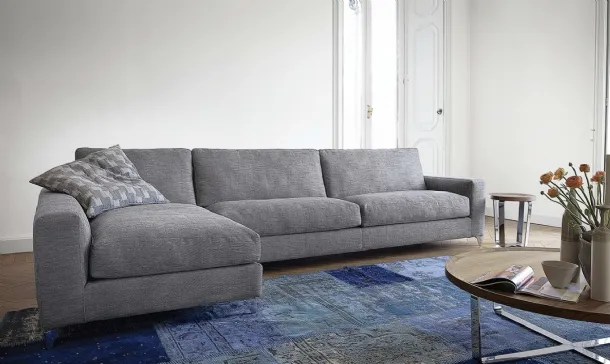 Zone Comfort sofa with chaise lounge by Vibieffe