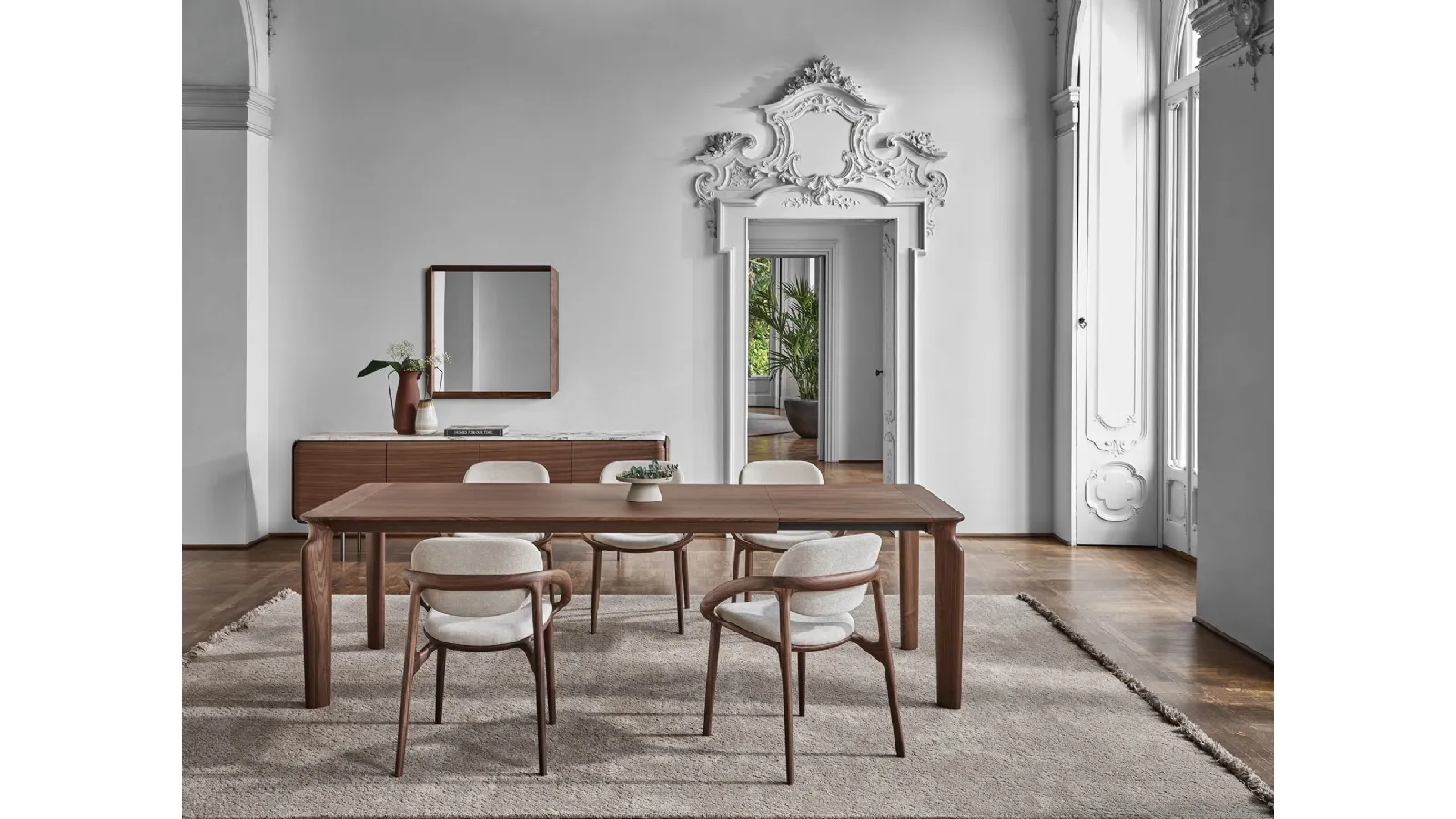 Amphora extendable table by Porada
