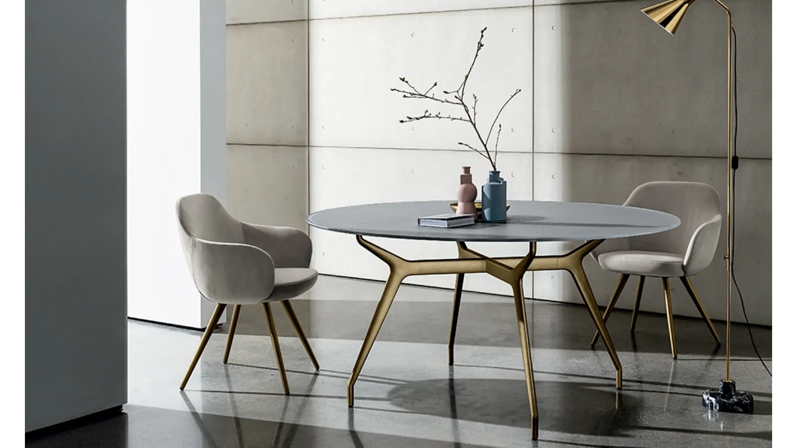 Arkos Round glass table with aluminum frame by Sovet
