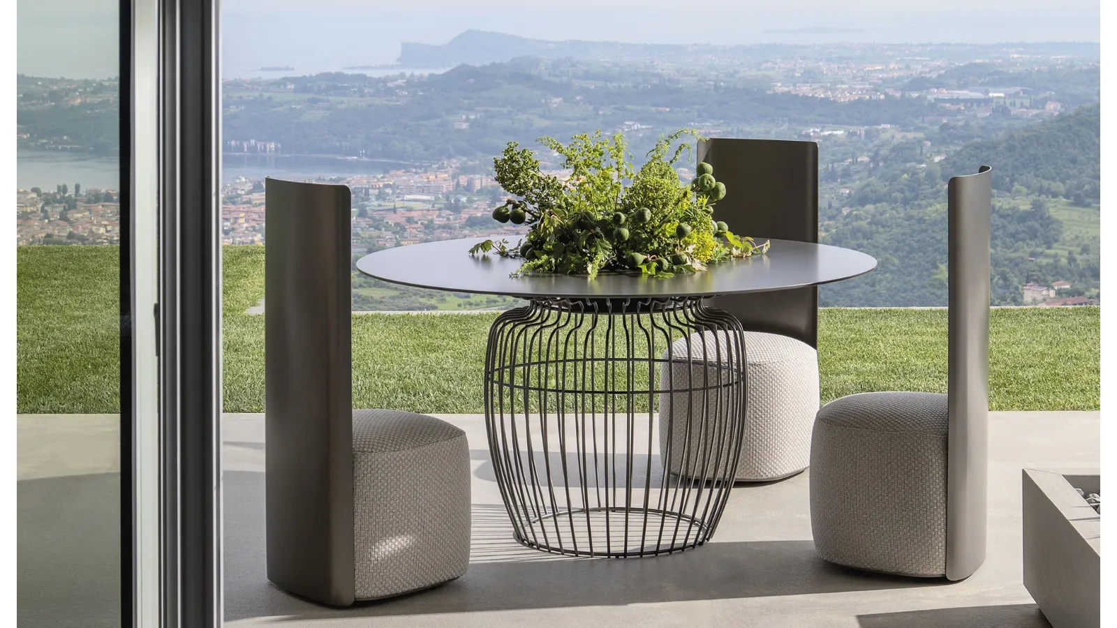 Atollo Metal Table by Natevo