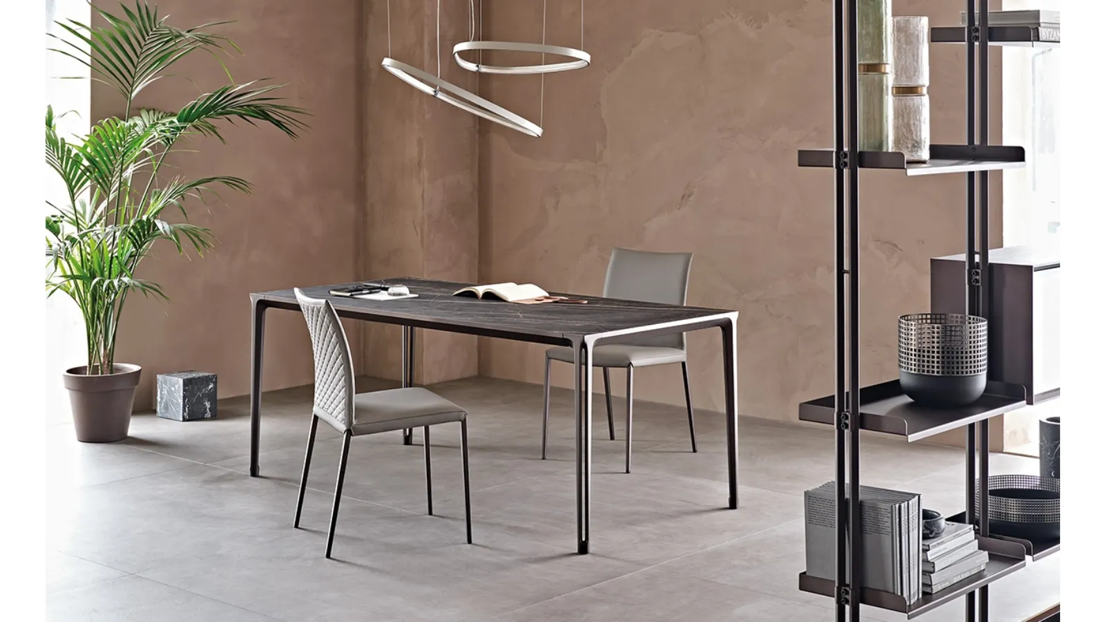 Table with Boulevard Keramik marble-effect ceramic top by Cattelan Italia
