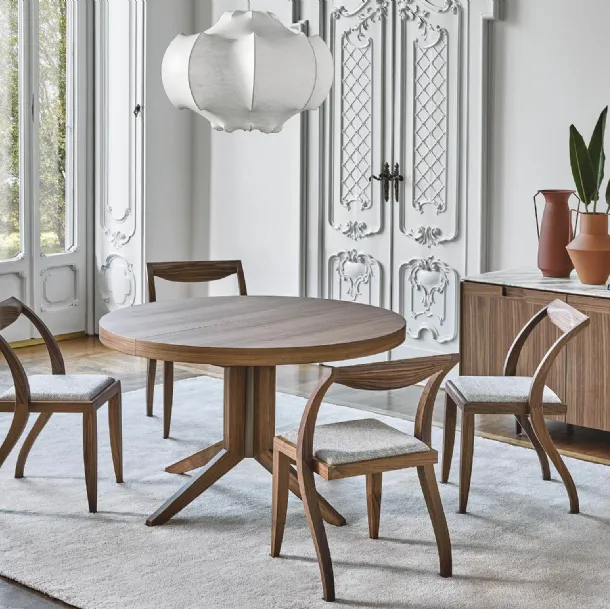 Brycan extendable round table in canaletto walnut by Porada