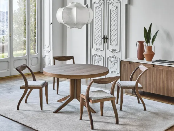 Brycan extendable round table in canaletto walnut by Porada