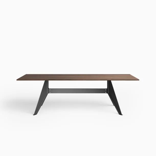 Cast Table by Desalto