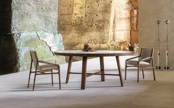 Round table with marble top and Compass wood structure by Alivar