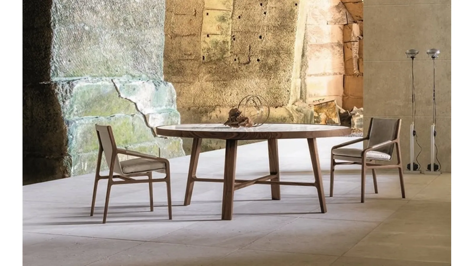 Round table with marble top and Compass wood structure by Alivar