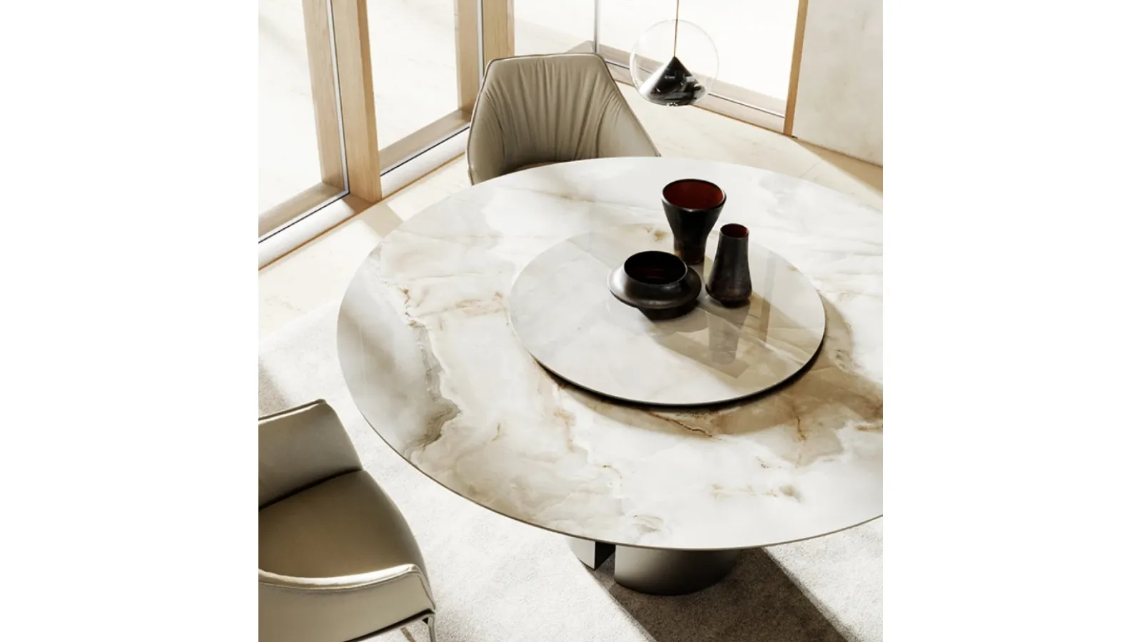 Dora Table with Eforma ceramic top