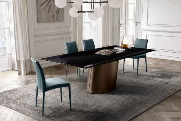 Dorado Table with Eforma glass top