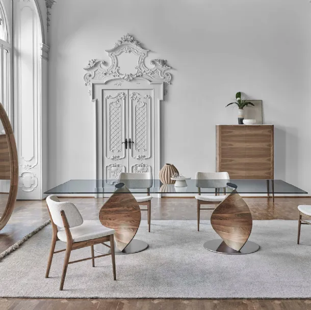 Glass table with Elika base in canaletto walnut by Porada