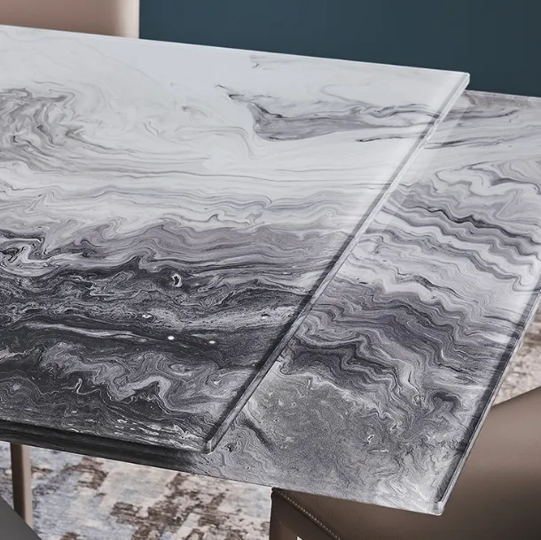 Eliot extendable dining table by Cattelan Italia
