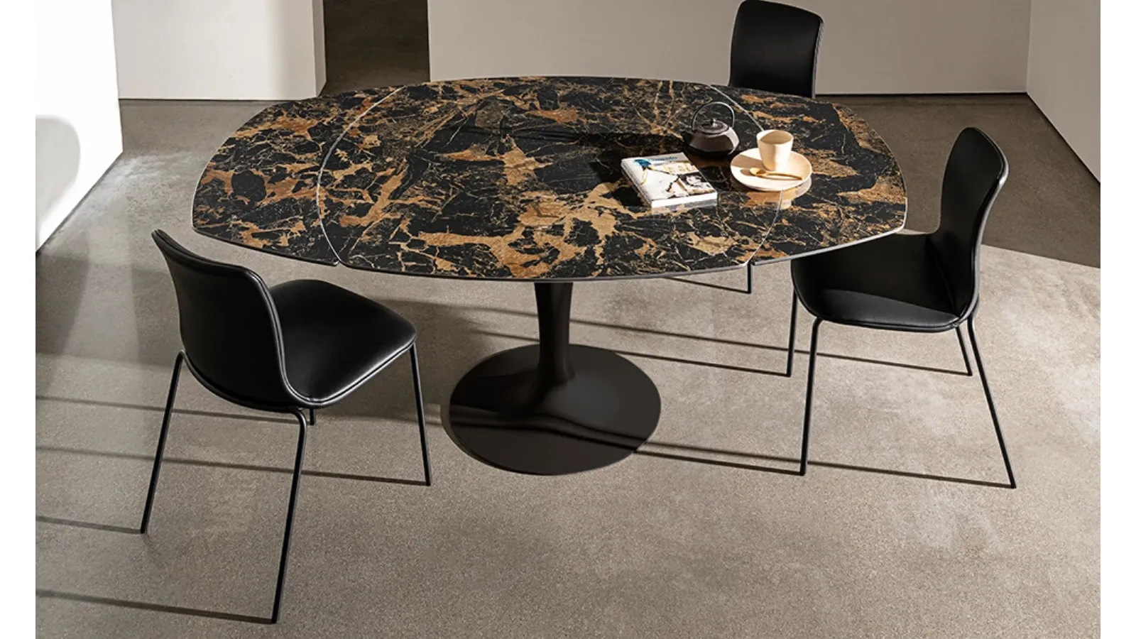 Sovet Flûte Extending Table