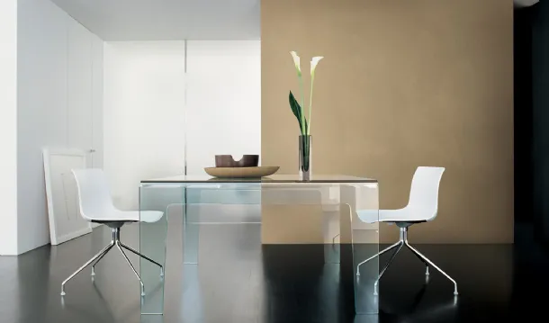 Frog Table made of curved transparent Sovet glass