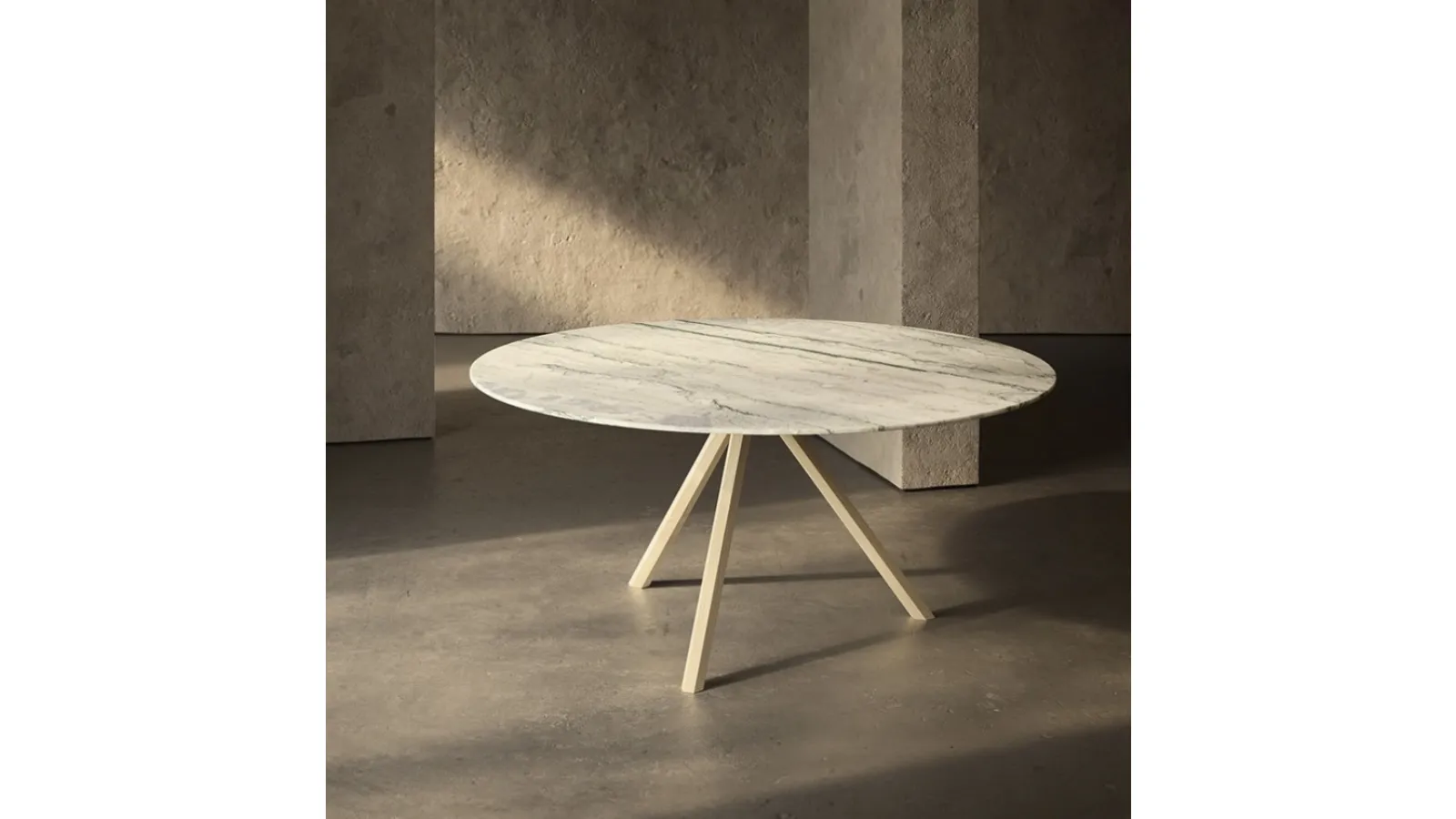 HEB Round Table in marble by Desalto