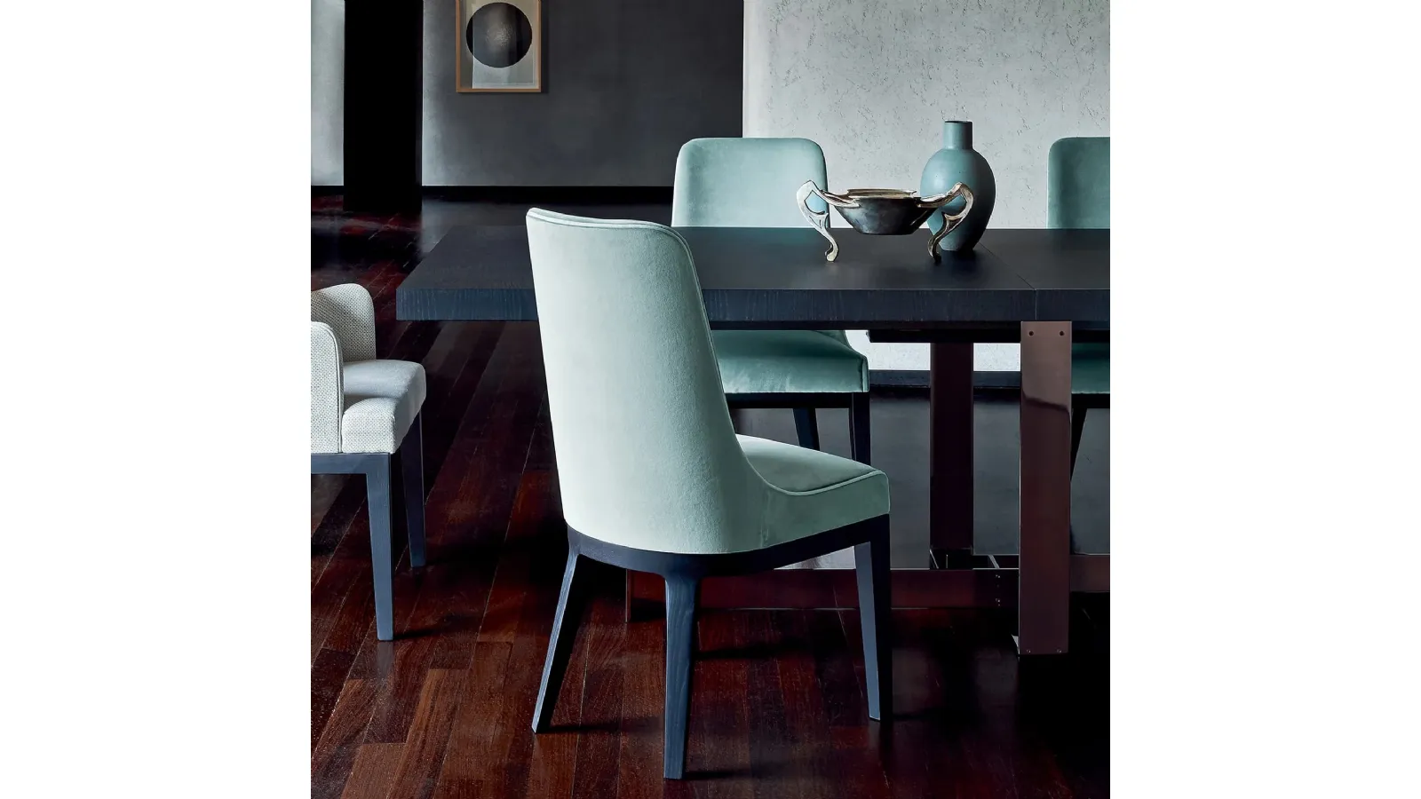 Jacques extendable table in wood and metal by Flexform