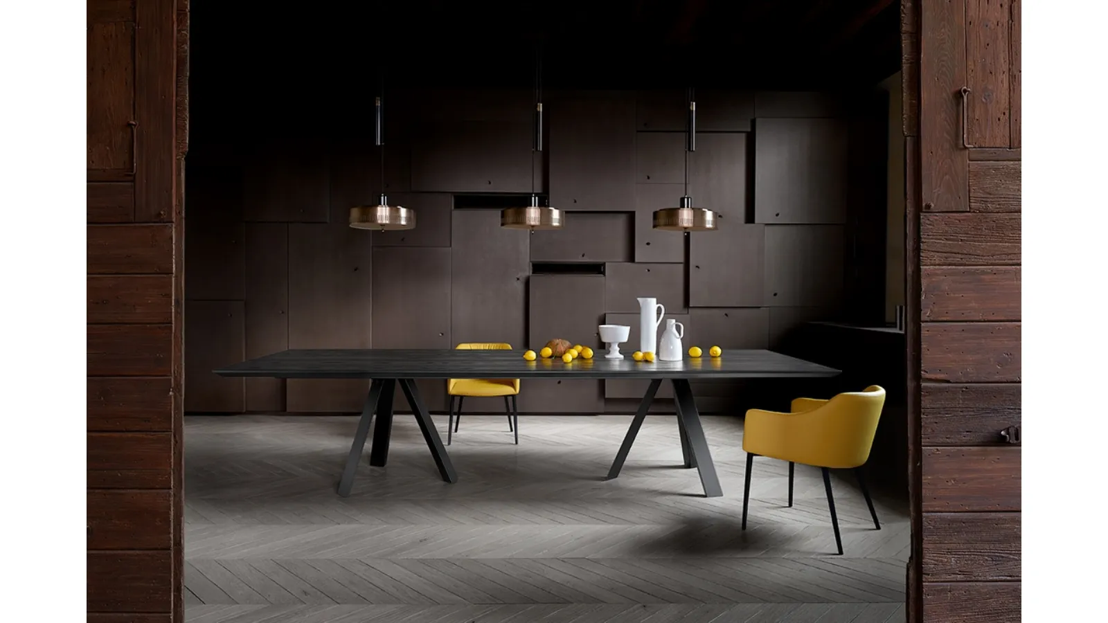 Ki XL Table with wooden top and metal base by Ronda Design