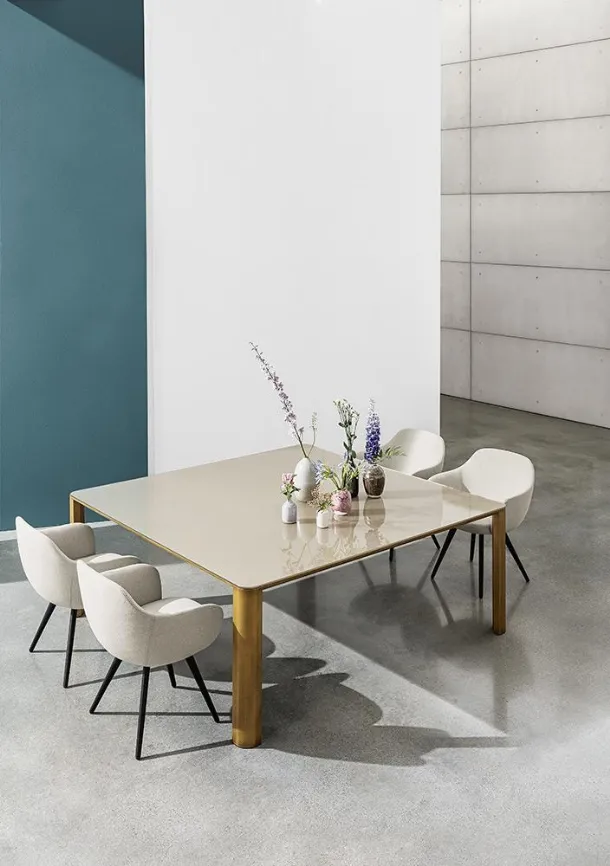 Kodo square glass table by Sovet