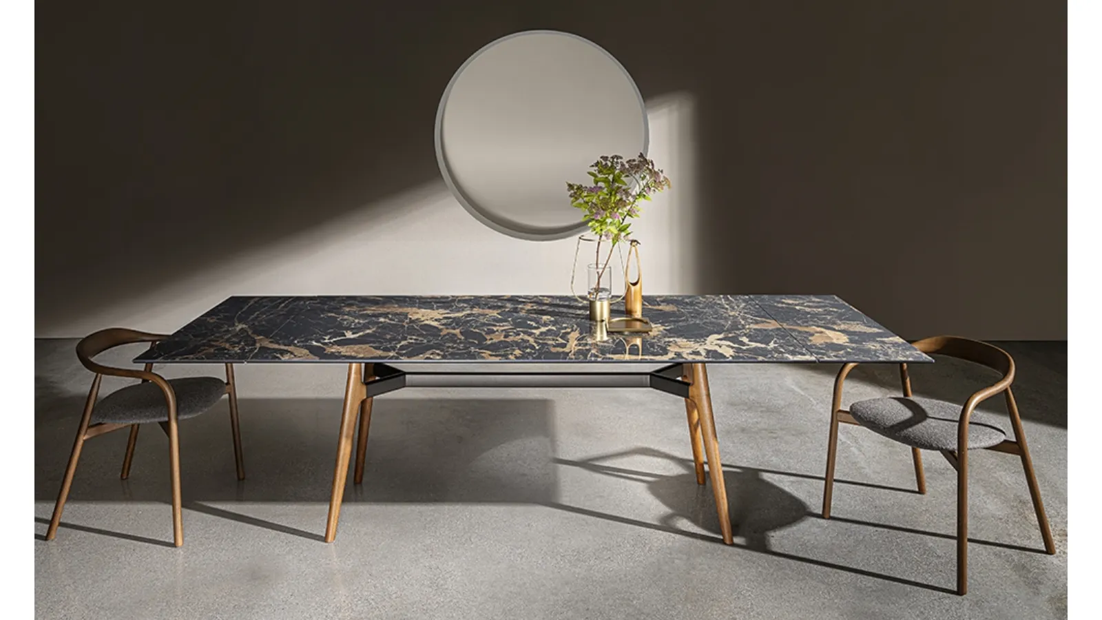 Sovet rectangular extendable Lewood table