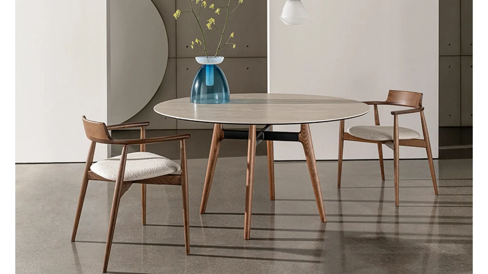Lewwood round table by Sovet