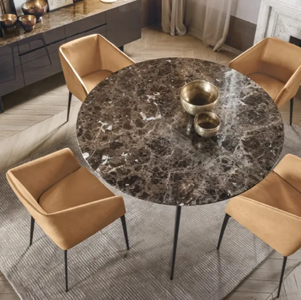 Round table with Liuto Round marble top by Alivar