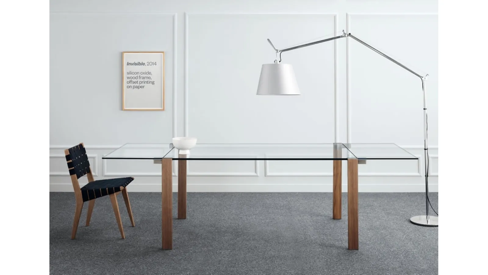 Extendable glass table with Livingstone wood-covered legs by Tonelli