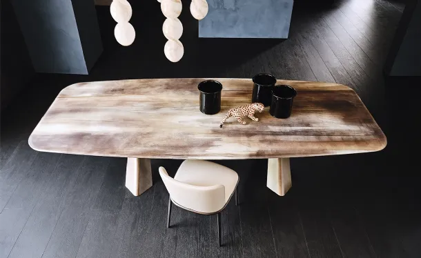 Table with glass top featuring Mad Max Crystalart artistic print by Cattelan Italia