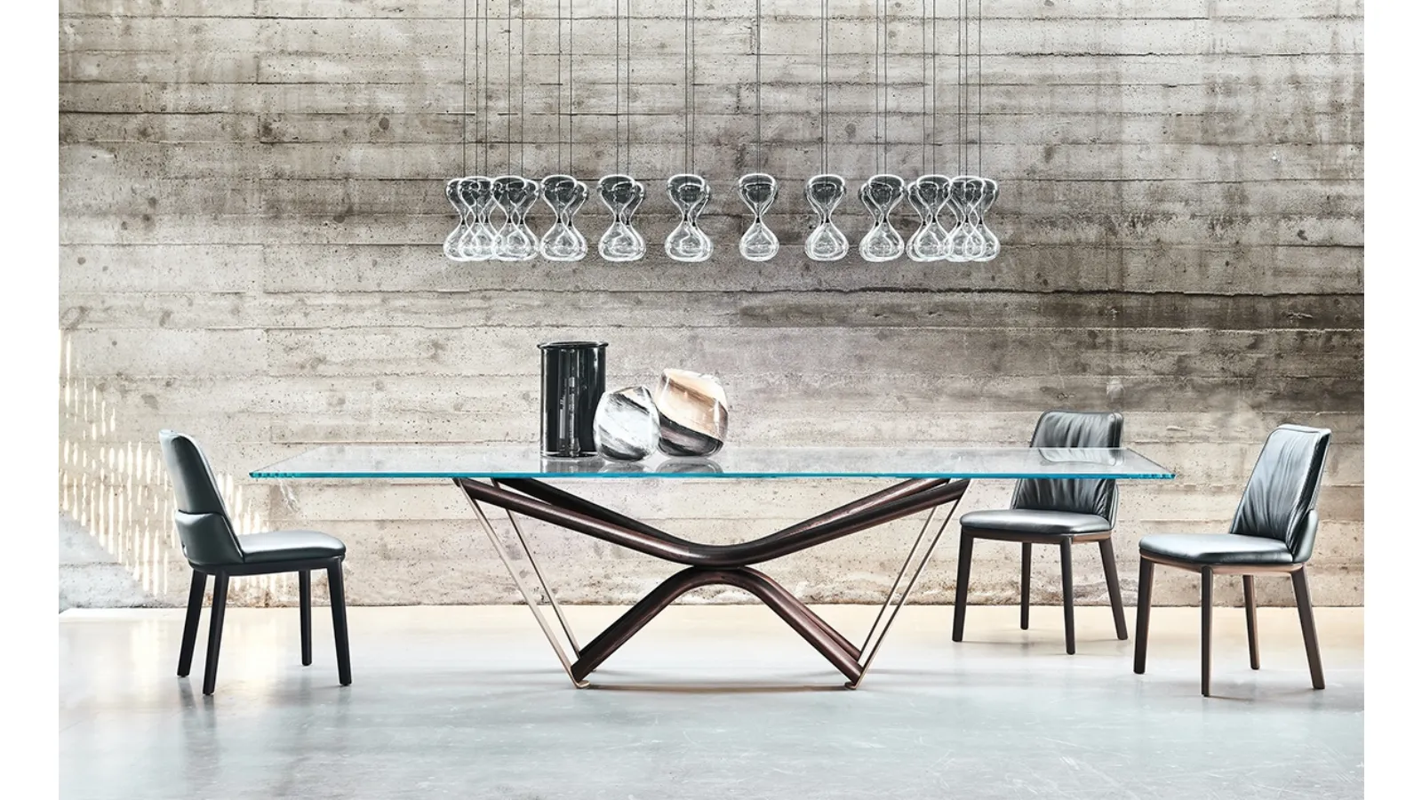 Glass table with wooden legs Marathon by Cattelan Italia