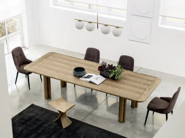 Quadrifoglio Table in solid wood by Porada