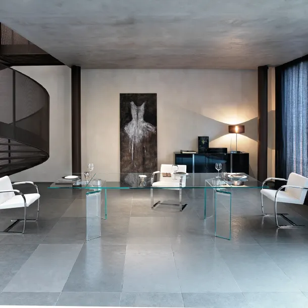 Ray Plus extendable glass table by Fiam