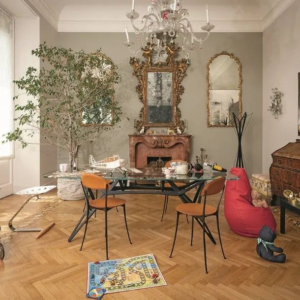 Extra-clear glass table with legs in black-stained solid oak Reale CM by Zanotta