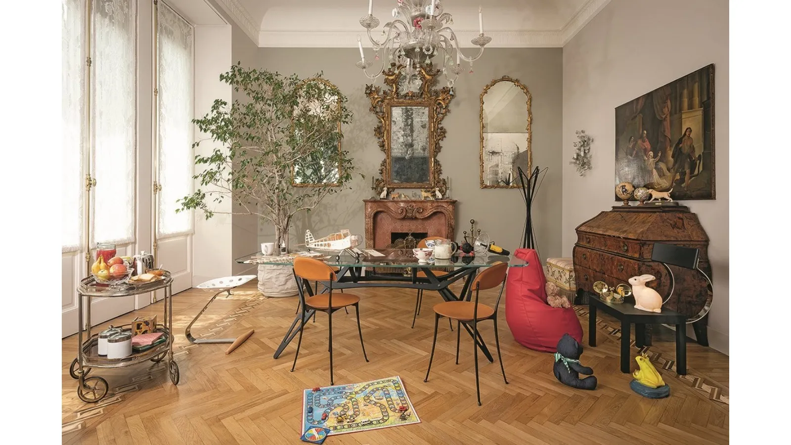 Extra-clear glass table with legs in black-stained solid oak Reale CM by Zanotta
