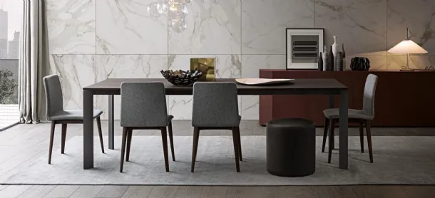 Roy extendable table with wooden top and brown metal structure by Giellesse