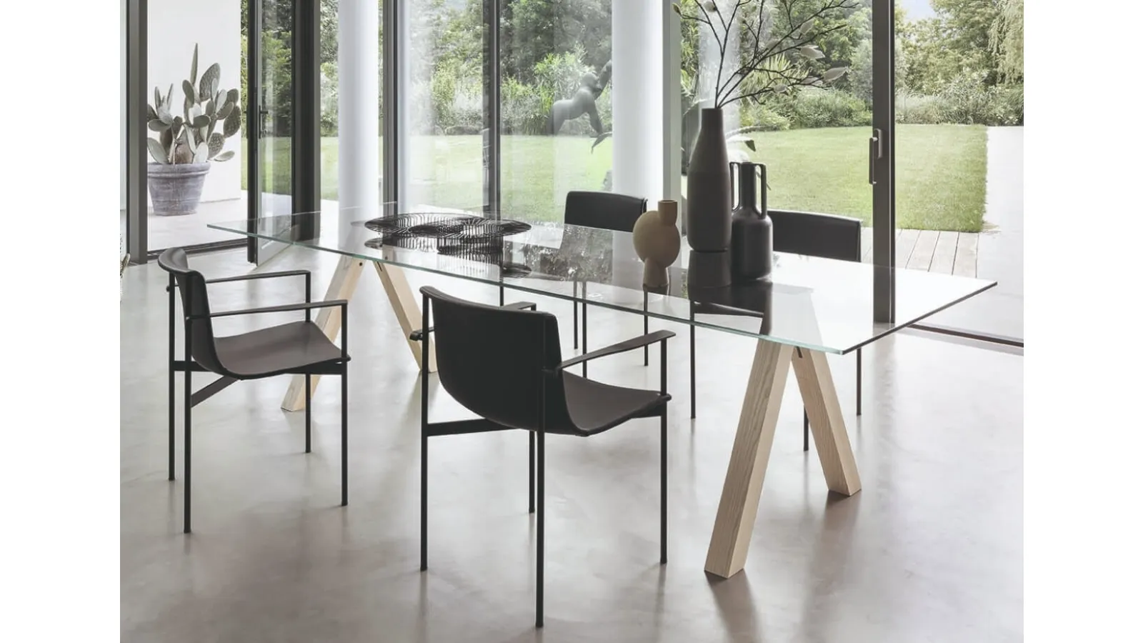 Sesto rectangular table by Lema