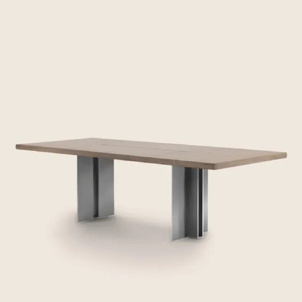 Spello Table with wooden top and painted metal base by Flexform