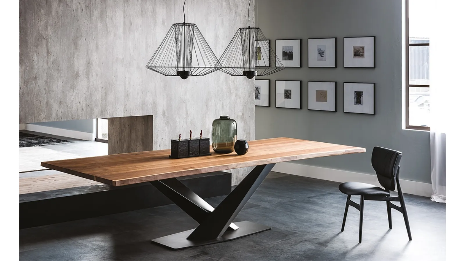 Table with Stratos Wood top by Cattelan Italia