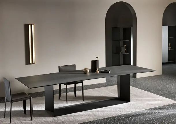 Ceramic table on a metal base T5 by Tonelli