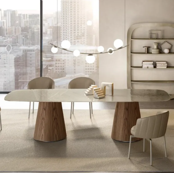 Teo Table with Eforma glass top