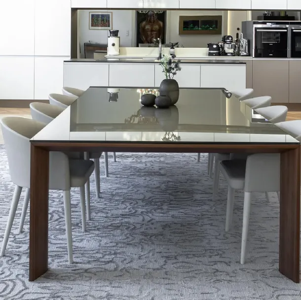 Toronto table with glass top and Sovet wood base