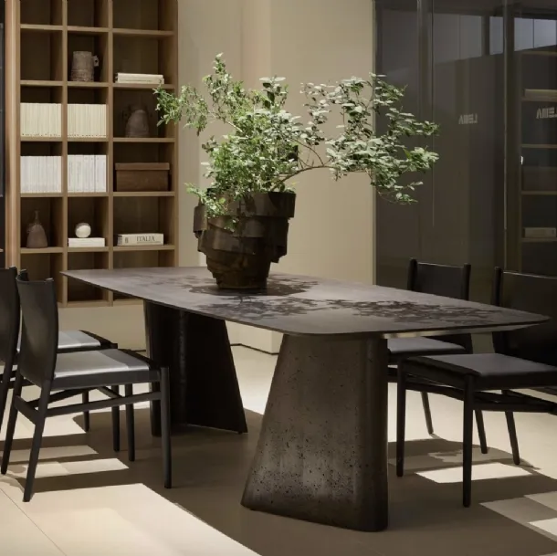 Lema Cross Table in Wood