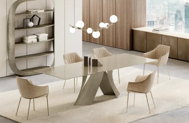 Twist extendable table with Eforma glass top