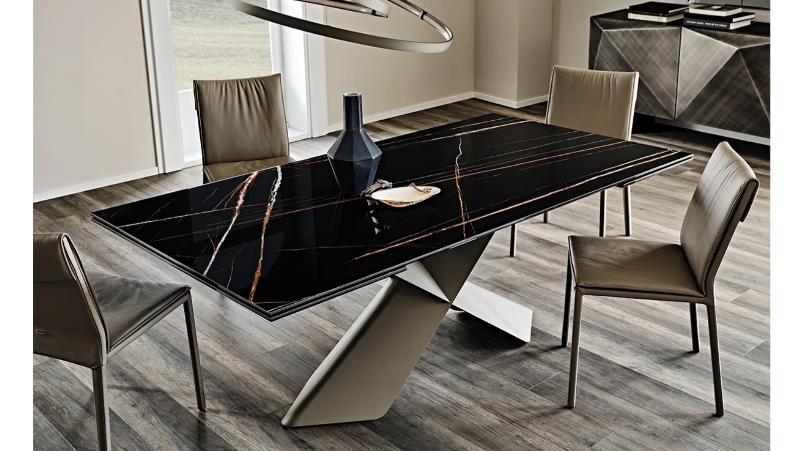 Extendable table with a Tyron Keramik Drive ceramic top by Cattelan Italia