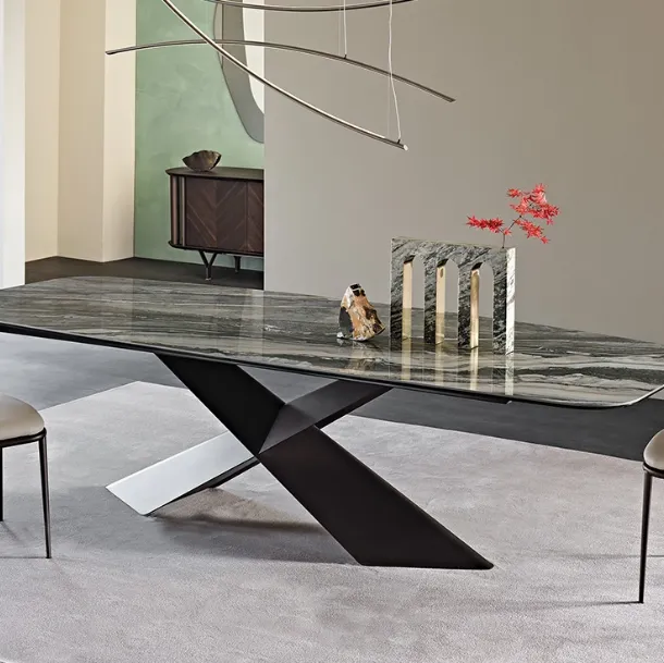 Table with metal base and Tyron Keramik ceramic top by Cattelan Italia