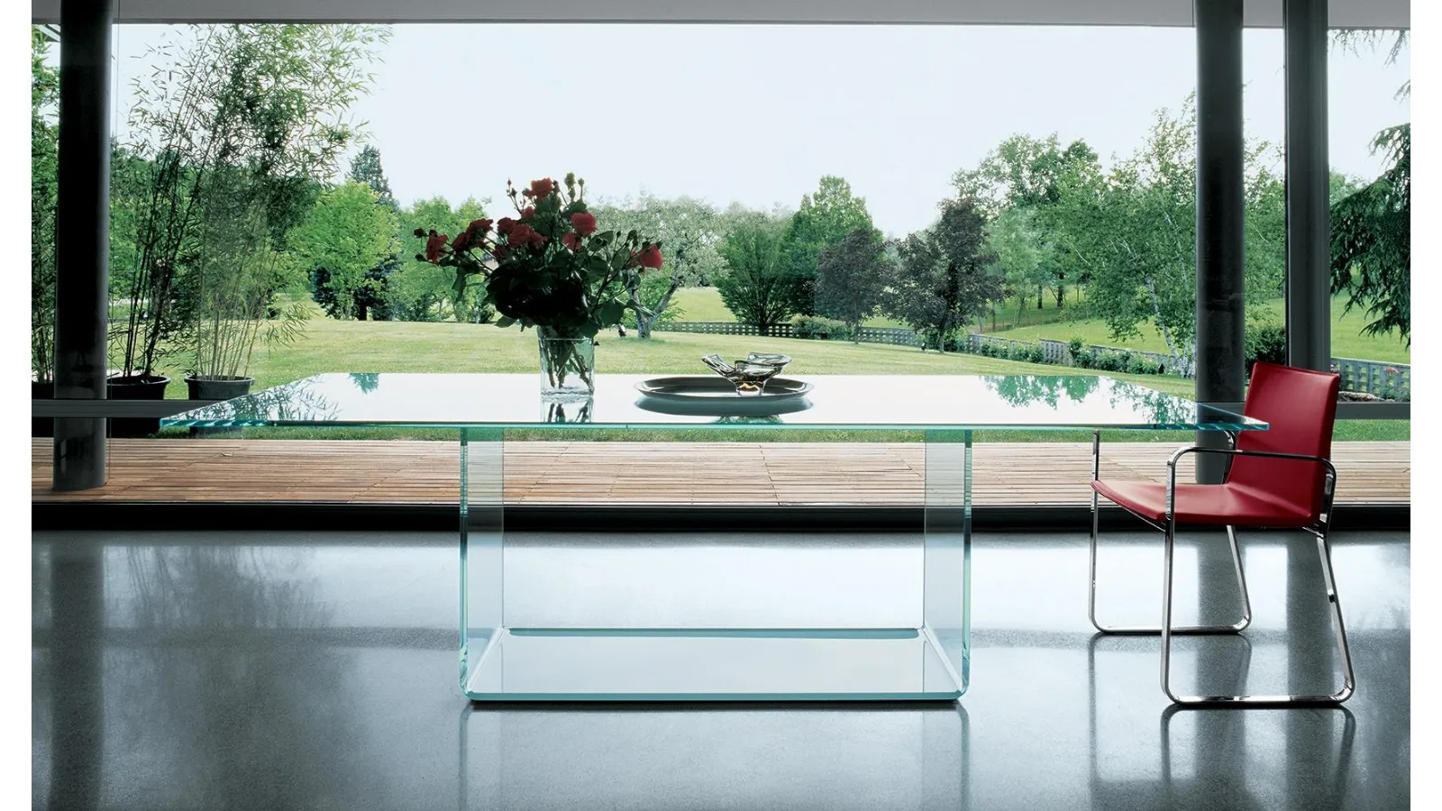 Valencia glass table by Sovet