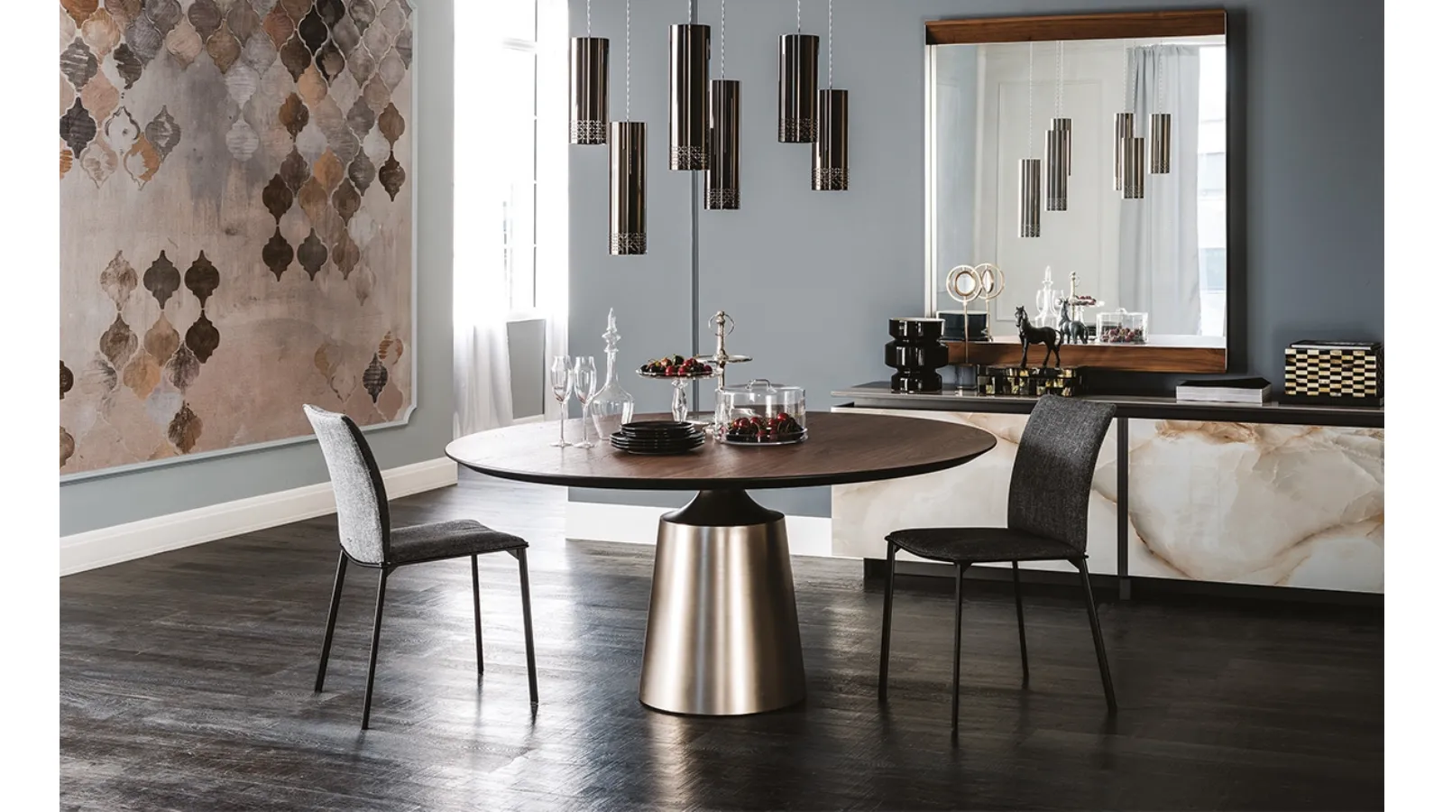 Round table with steel base and Yoda Wood top by Cattelan Italia