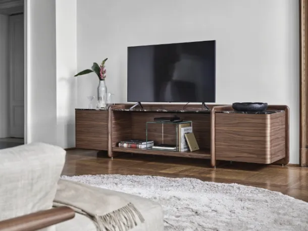 Akeru TV TV Stand by Porada