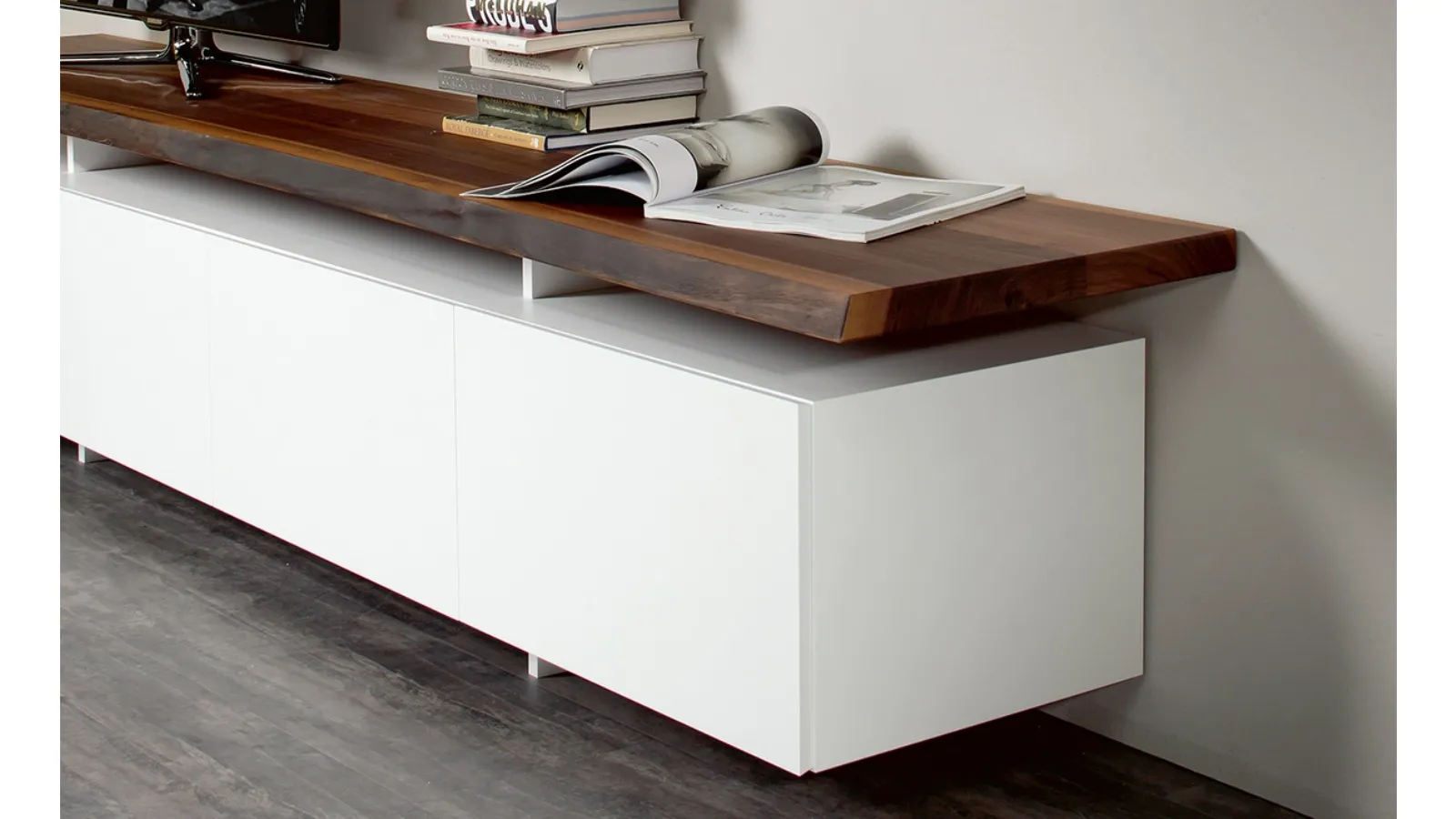 Seneca TV Stand in lacquered finish with wooden top by Cattelan Italia