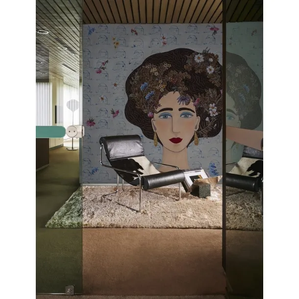 Bianca wallpaper with a woman's face by Wall&Decò