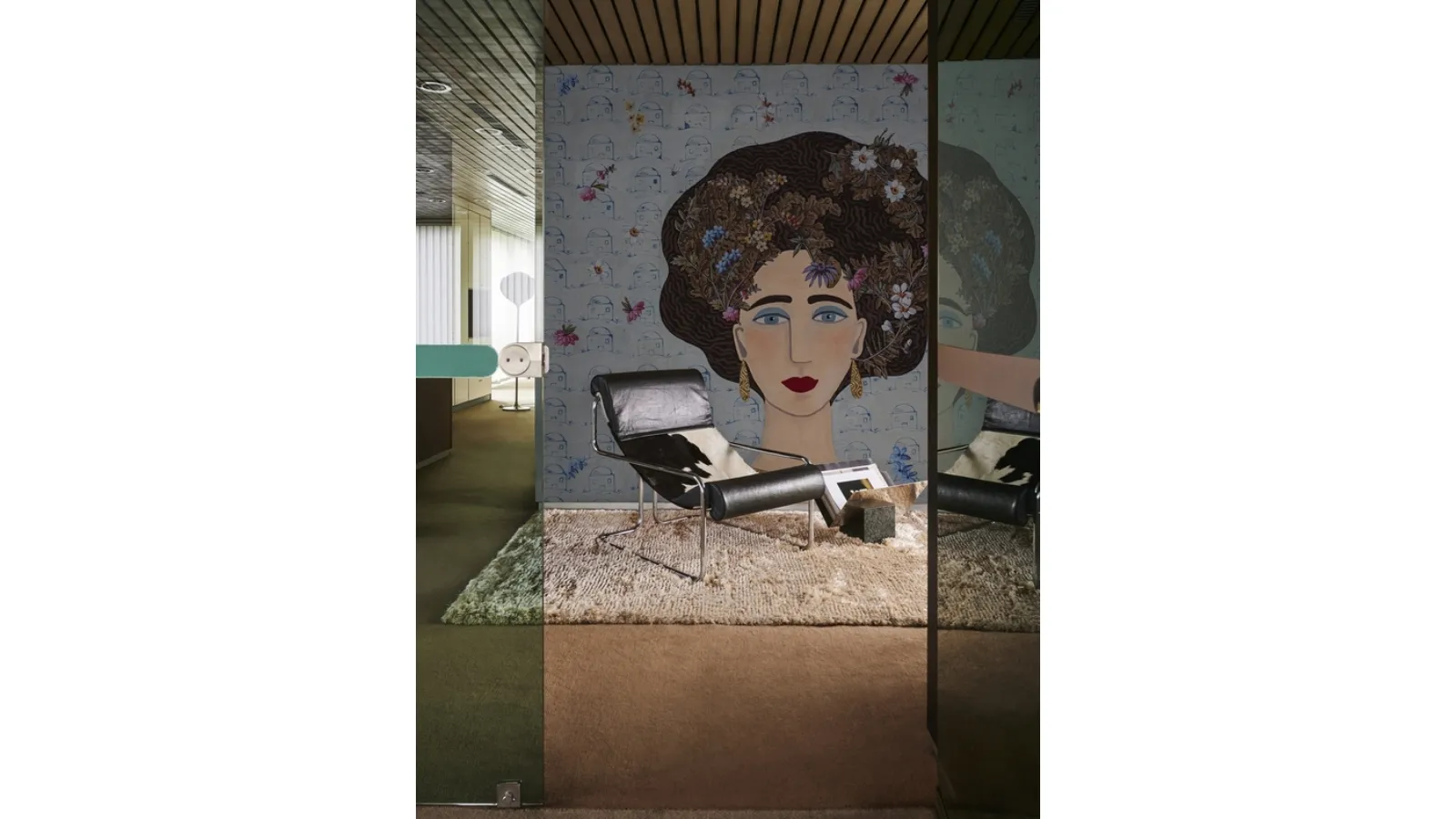 Bianca wallpaper with a woman's face by Wall&Decò