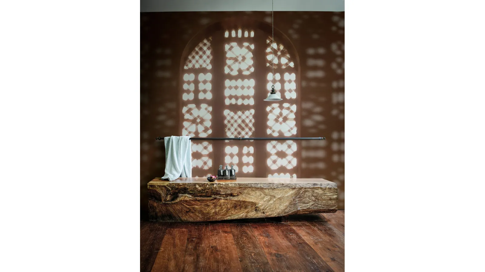 Waterproof interior wallpaper by Burana featuring a cloister with soft lines, full of light and reflections by Wall&Decò