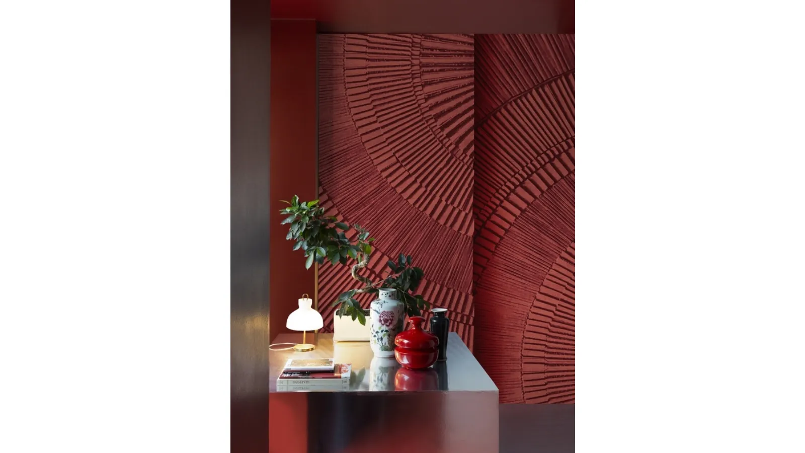 Radiant abstract wallpaper by Wall&Decò