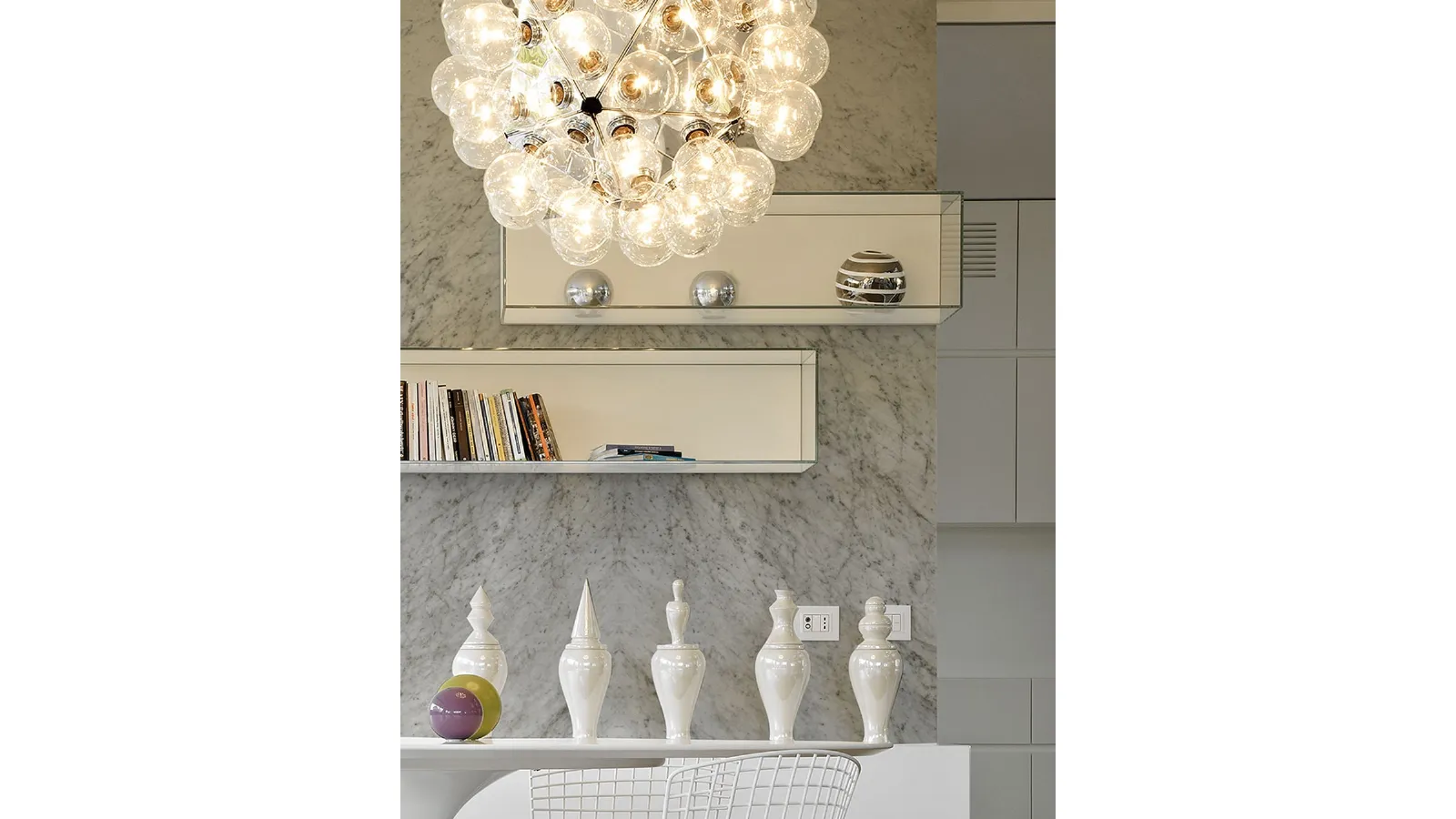 Monochrome White Marble wallpaper by Inkiostro Bianco